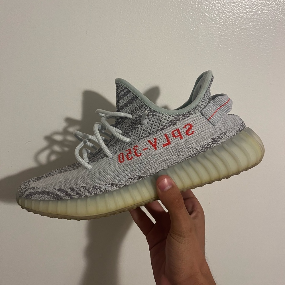 ADIDAS YEEZY BOOST 350 BLUE TINT SIZE 11.5 MENS